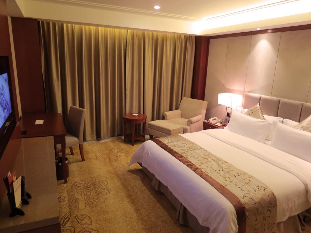 Rongjiang Hotel Jieyang Eksteriør bilde