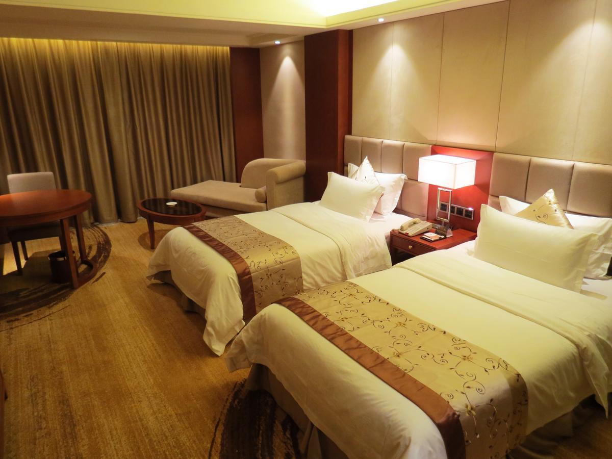 Rongjiang Hotel Jieyang Eksteriør bilde