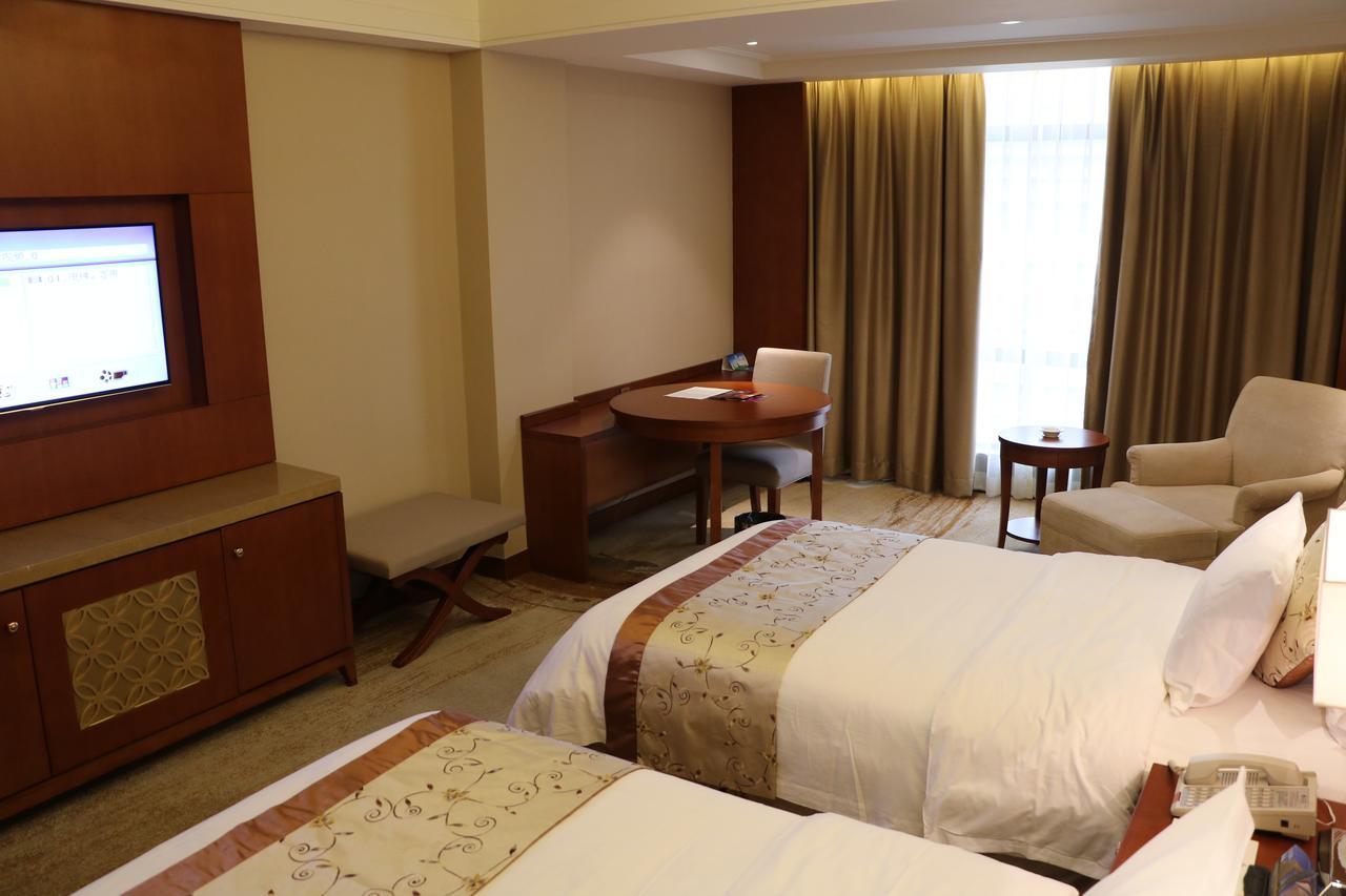 Rongjiang Hotel Jieyang Eksteriør bilde