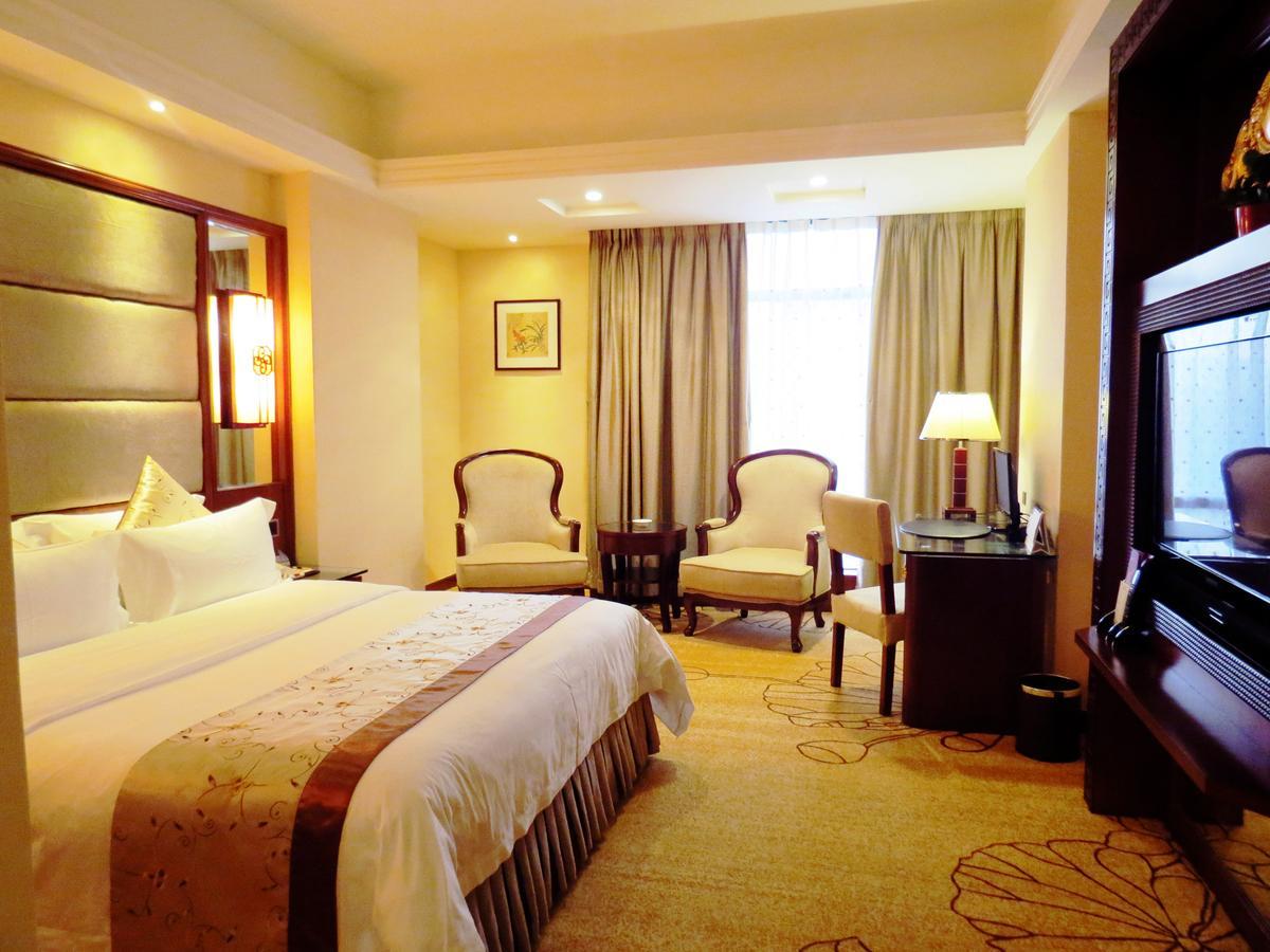 Rongjiang Hotel Jieyang Eksteriør bilde